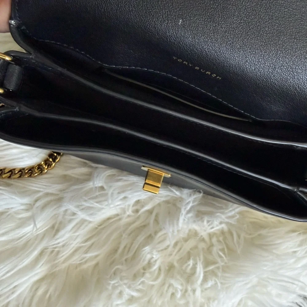 Tory Burch tory burch